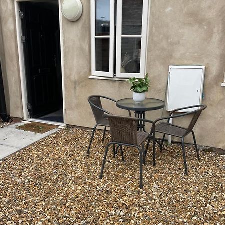 Cedar House - 2 Bed House With Free Parking In Town Centre! By Shortstays4U King's Lynn Exteriör bild
